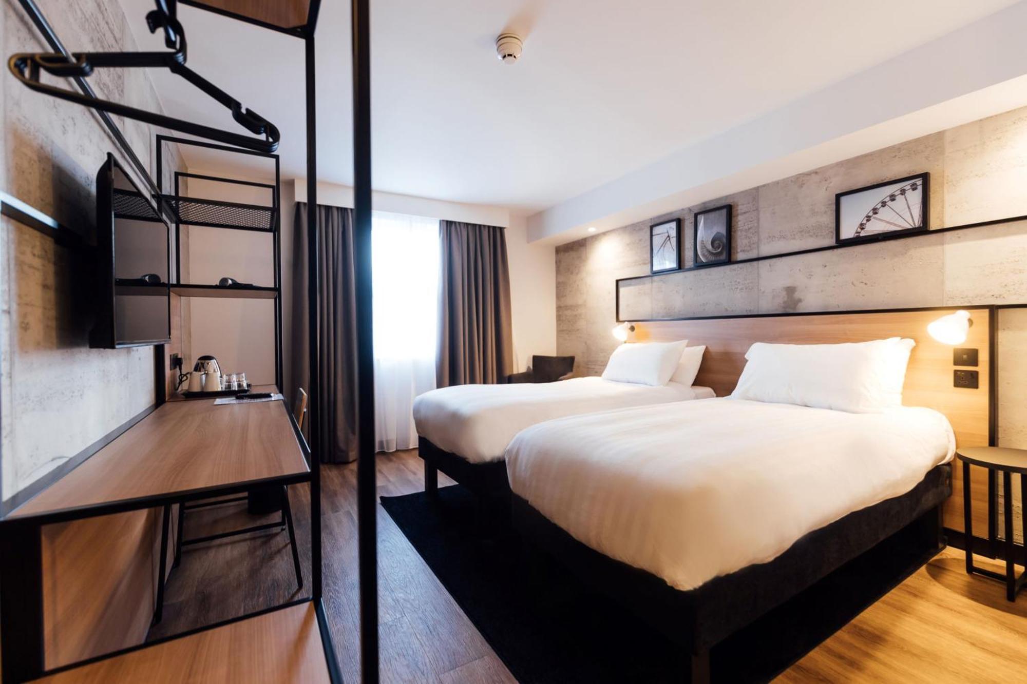 Ibis Coleraine Riverside Exterior foto